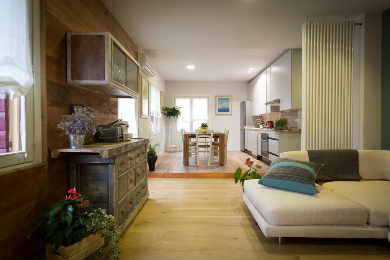 Kia Ora Suite Apartment San Zenone Bagian luar foto