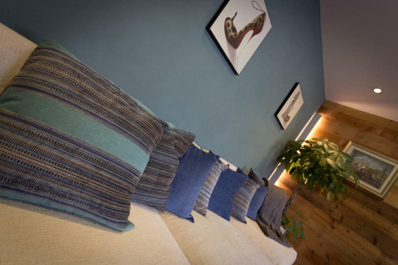 Kia Ora Suite Apartment San Zenone Bagian luar foto
