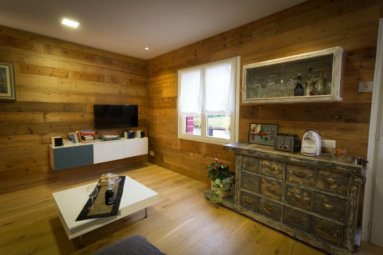 Kia Ora Suite Apartment San Zenone Bagian luar foto