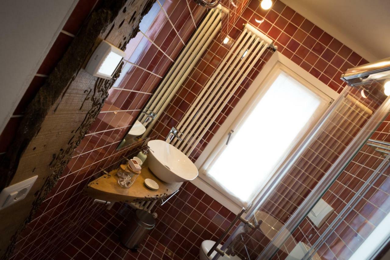 Kia Ora Suite Apartment San Zenone Bagian luar foto